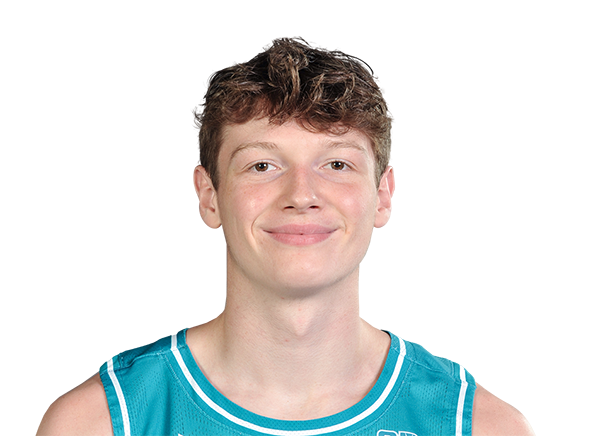 Braeden MacVicar, Basketball, Coastal Carolina