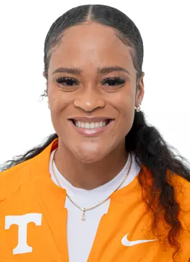 Cydney Wright - Verified College Athlete on RallyFuel NIL Platform Cydney Wright