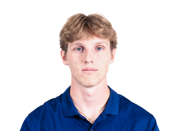 Leo Ricci, Football, UConn