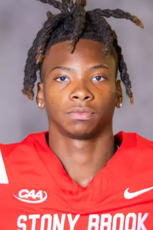 Royalty Riley - Verified College Athlete on RallyFuel NIL Platform Royalty Riley