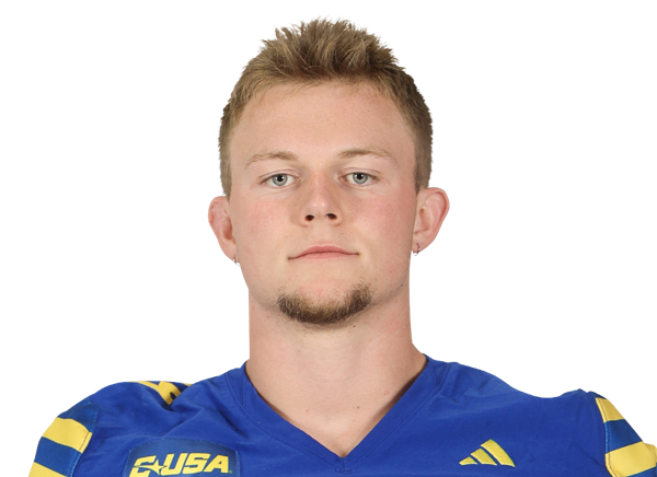 Dillon Trainer, Football, undefined