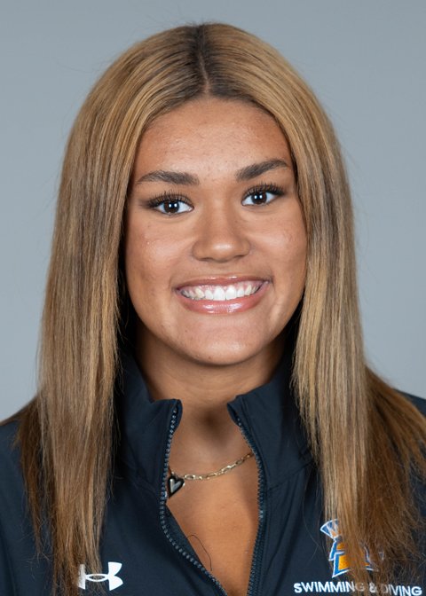 Karlee Marusik, Swimming & Diving, undefined