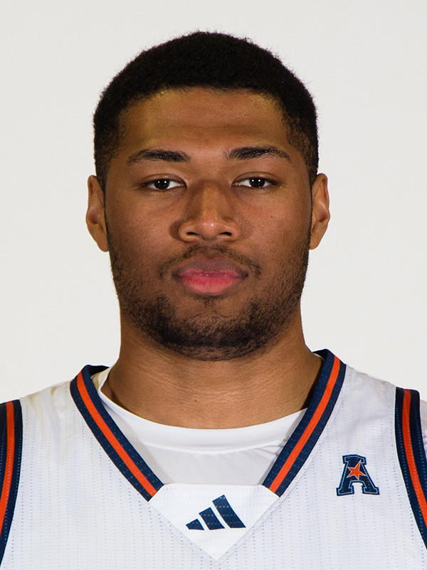 Mo Njie - Verified College Athlete on RallyFuel NIL Platform Mo Njie