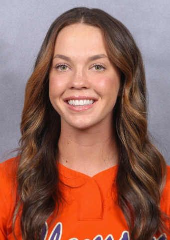 Madi Lardizabal, Softball, undefined