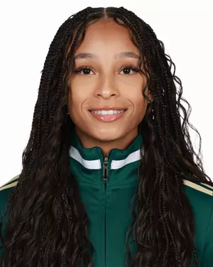 Lynette Scutari - Verified College Athlete on RallyFuel NIL Platform Lynette Scutari