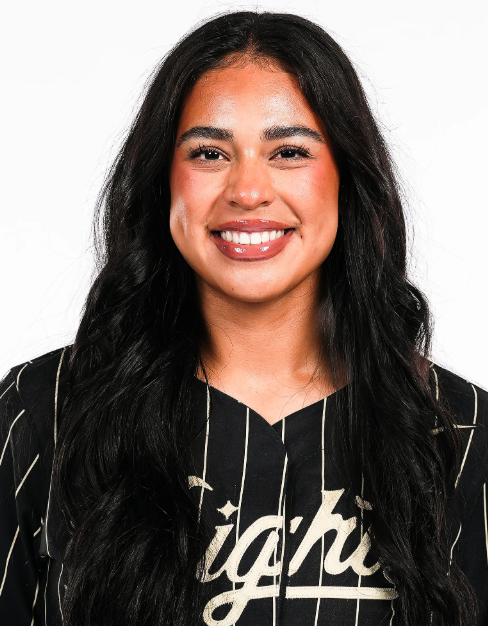 Izzy Mertes, Softball, undefined