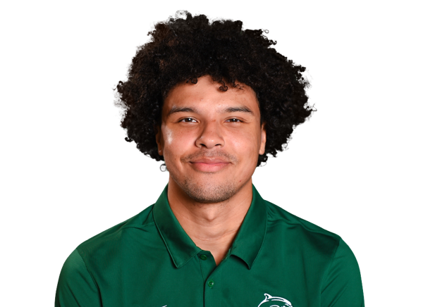 Isaac Nyakundi, Basketball, Le Moyne College