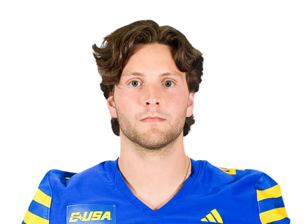 Nick Minicucci, Football, undefined