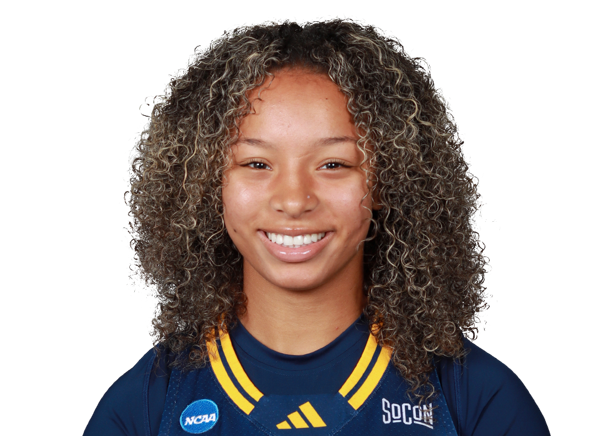 Caia Elisaldez, Basketball, Chattanooga