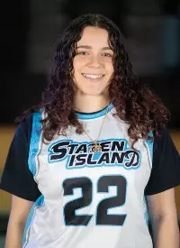 Gia Esposito - Verified College Athlete on RallyFuel NIL Platform Gia Esposito