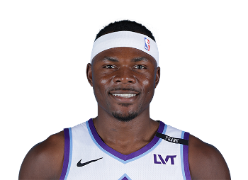 Oscar Tshiebwe, Basketball, undefined