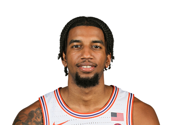 Dillon Hunter, Basketball, undefined