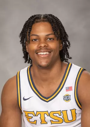 Quimari Peterson photo