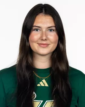 Ariana Medchill - Verified College Athlete on RallyFuel NIL Platform Ariana Medchill