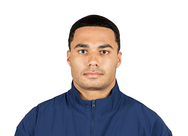 Darius McKenzie, Football, undefined