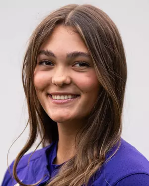Giselle Alvarez, Softball, Washington