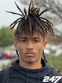 Jadyn Robinson - Verified College Athlete on RallyFuel NIL Platform Jadyn Robinson