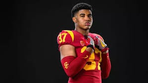 Devan Thompkins photo