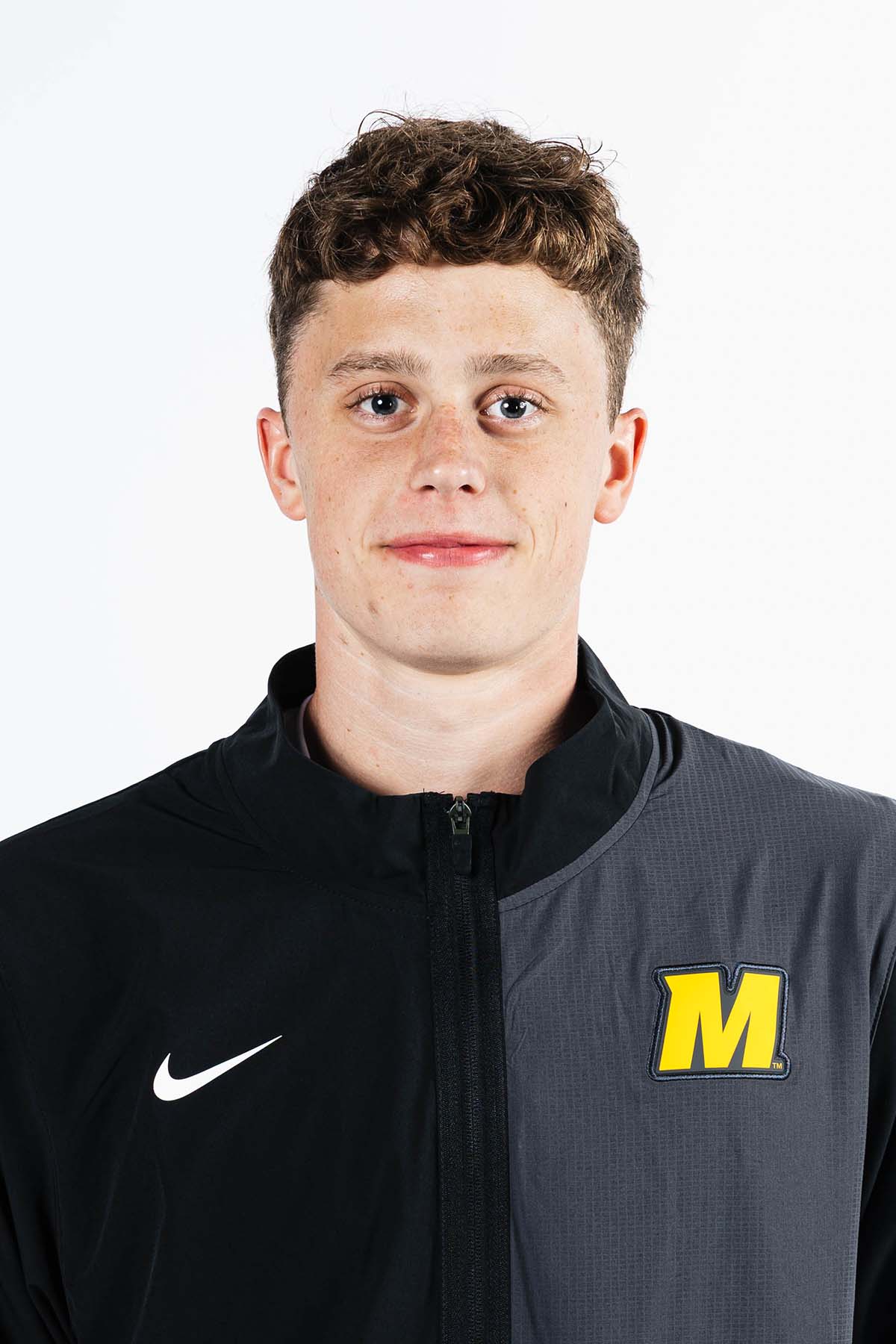Matthew Mortenson, Swimming & Diving, undefined