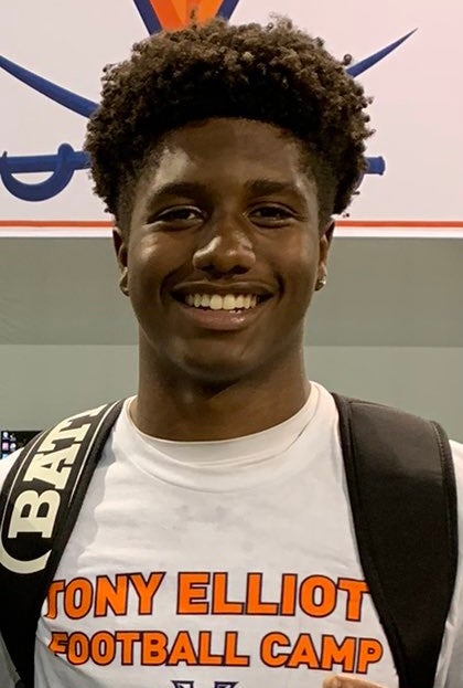 Mikhail Seiken - Verified College Athlete on RallyFuel NIL Platform Mikhail Seiken