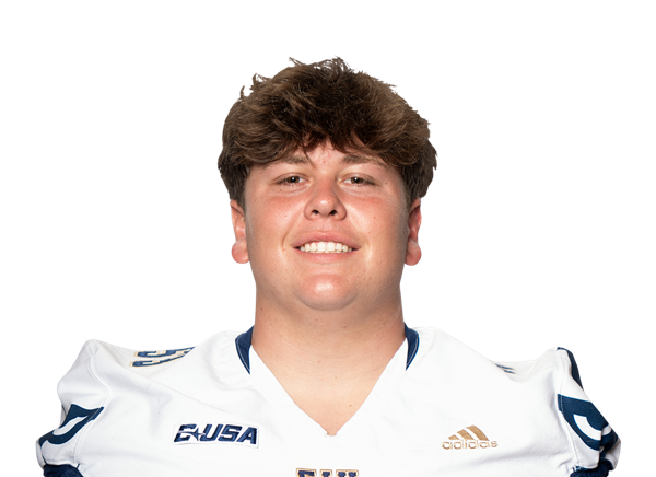 Nathan Tveit, Football, undefined