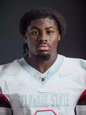 Wayne Favors III, Football, Delaware State