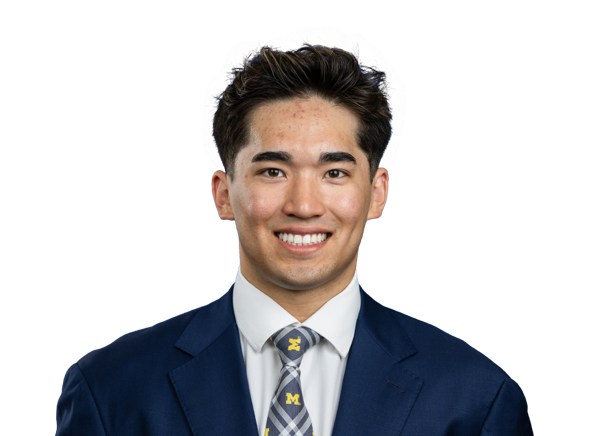 Max Reyes, Football, undefined