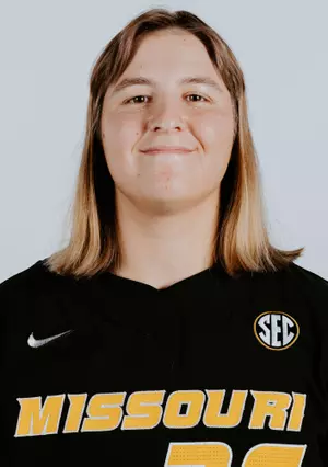 Abby Hay, Softball, undefined