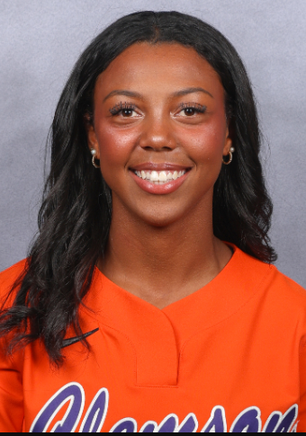 Sierra Maness, Softball, undefined