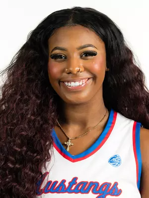 Chantae Embry photo